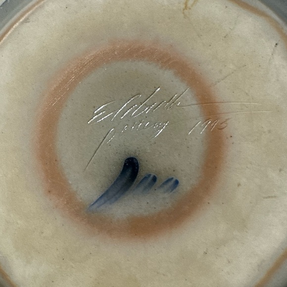 Artistic Blue Salt Glaze Floral Pie Plate - Picture 6 of 10